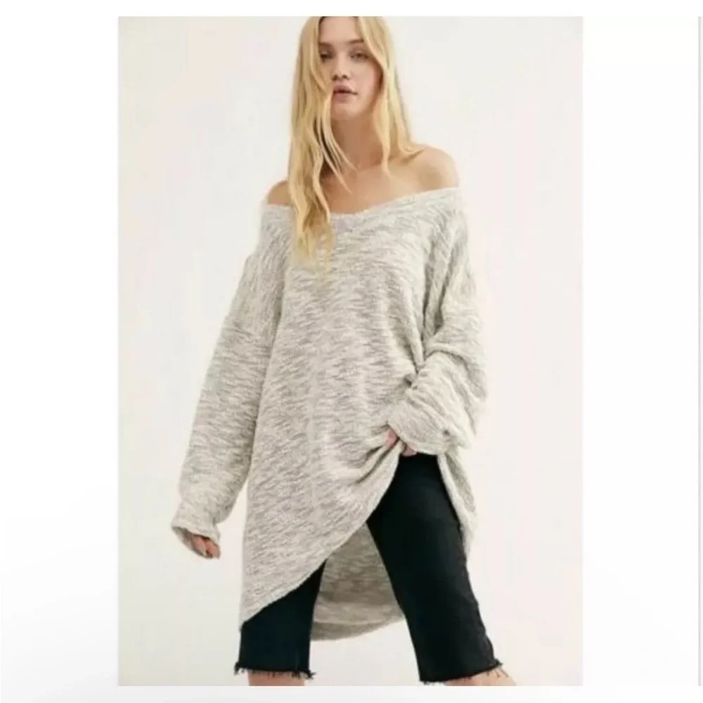 Free People FP Beach Fireside Gray White Textured Cover-up Tunic Sweater Sz M/L